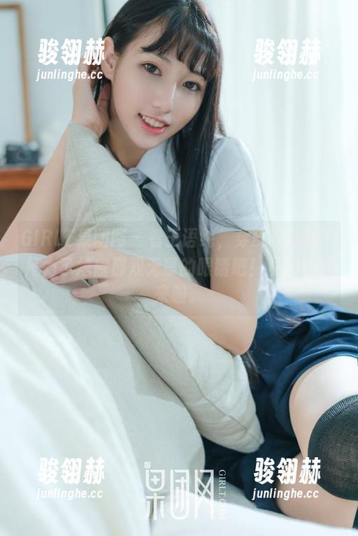 GIRLT果团网 - 看王语纯，穿皮衣其实只是为了炫耀那双无辜的眼睛吧！私拍合集来啦。