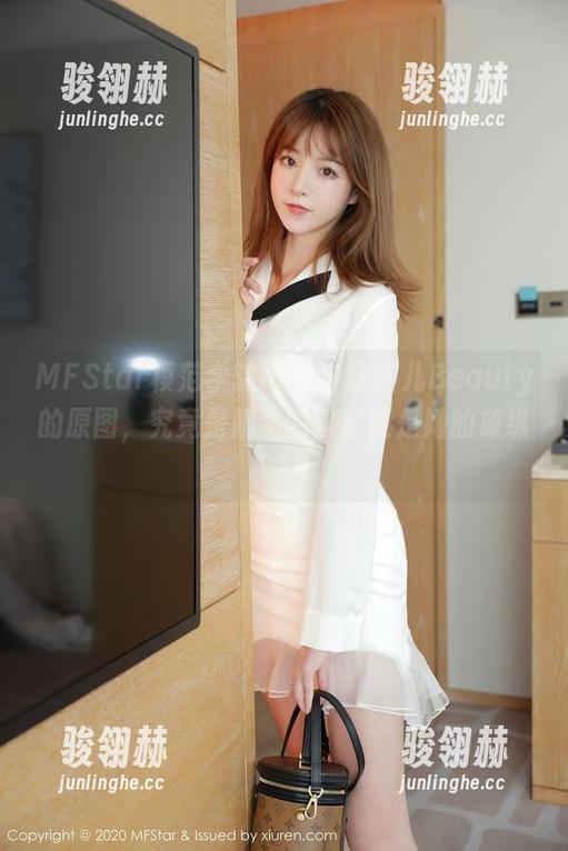 MFStar模范学院-唐琪儿Beauty MFStar模范学院 - 直击唐琪儿Beauty的原图,究竟是奶牛的含蓄还是她的放纵?