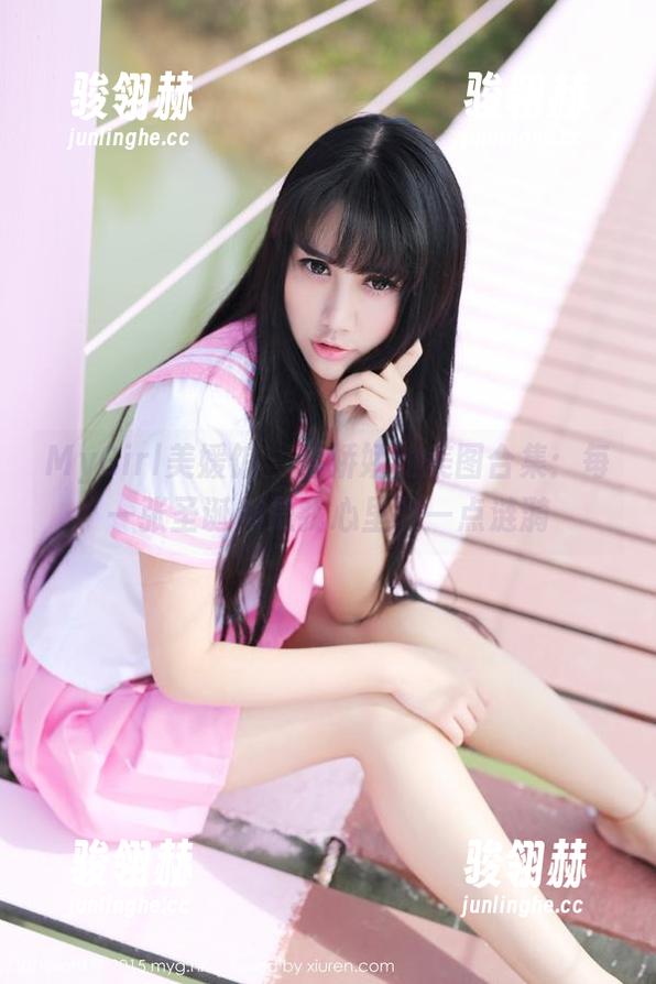 MyGirl美媛馆 - 潘娇娇的美图合集：每一张圣诞都是我心里的一点涟漪