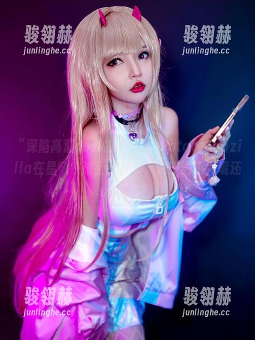 PotatoGodzilla “深陷高清cos的迷雾中,PotatoGodzilla在星穹铁道上狂飙”,说好的不哭呢还没开始?