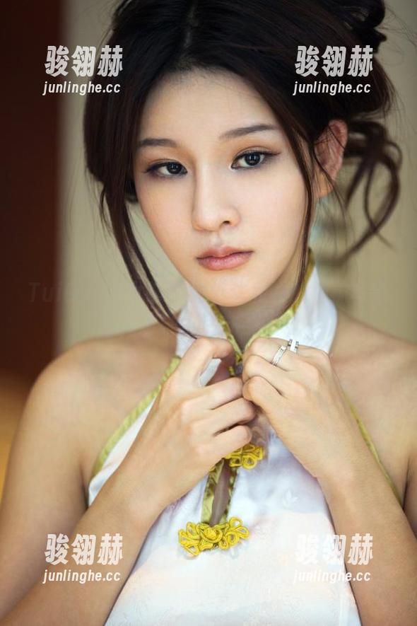 TuiGirl推女郎 - 赵惟依和她的棉袜写真，这种生活才不无聊