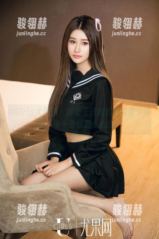 UGirls尤果网 - 解锁王语纯的全套镂空写真，每一处都是小心机！