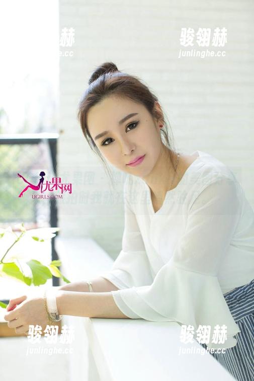 UGirls尤果网 - 禅叽zankii的美图分享，旅拍时我就在这里悄然驻足。