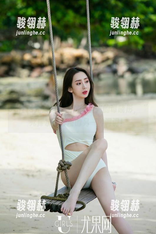 UGirls尤果网 - 脱离了圣光的谭晓彤，“死库水”套图的另一种调调！