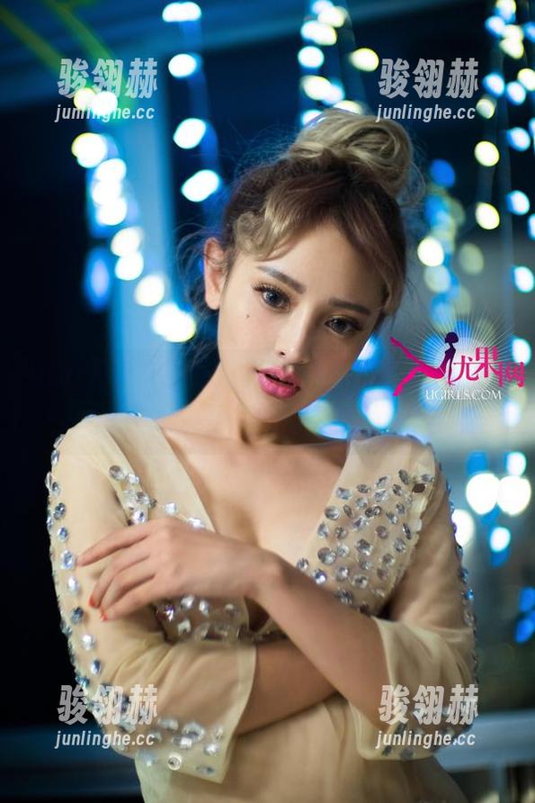 UGirls尤果网-金子熙 UGirls尤果网 - 金子熙版本的学姐,全套写真,果然不同凡响