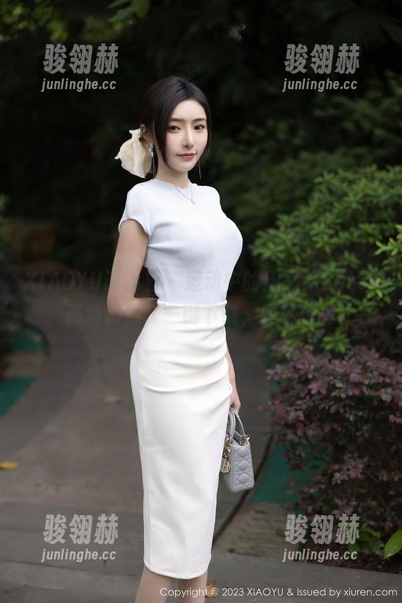 XIAOYU语画界 - 运动中的周思乔Betty，高清影像，一键下载，轻松拥有。