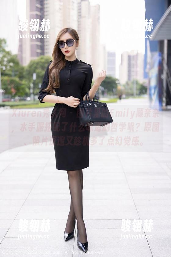 Xiuren秀人网 - 图片里的Emily顾奈奈，水手服搭配了什么味道的哲学呢？原图、照片深邃又趁机多了点幻觉感。