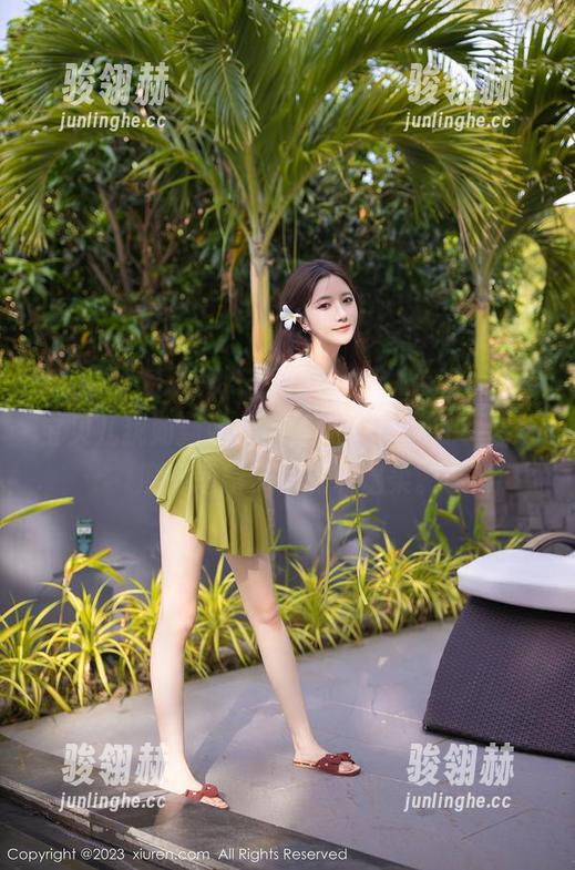 Xiuren秀人网-Vetiver嘉宝贝儿 Xiuren秀人网 - 婚纱在线,Vetiver嘉宝贝儿犹如新娘,高清镜头下的每一个角度都透露了一点点温柔。