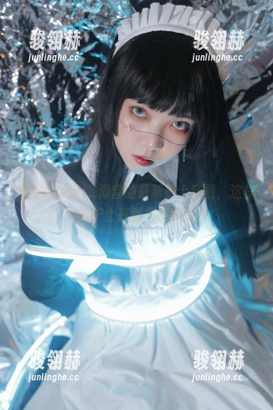瞧瞧fushii_海堂的最新护士套图，这样的护士在哪里报名？