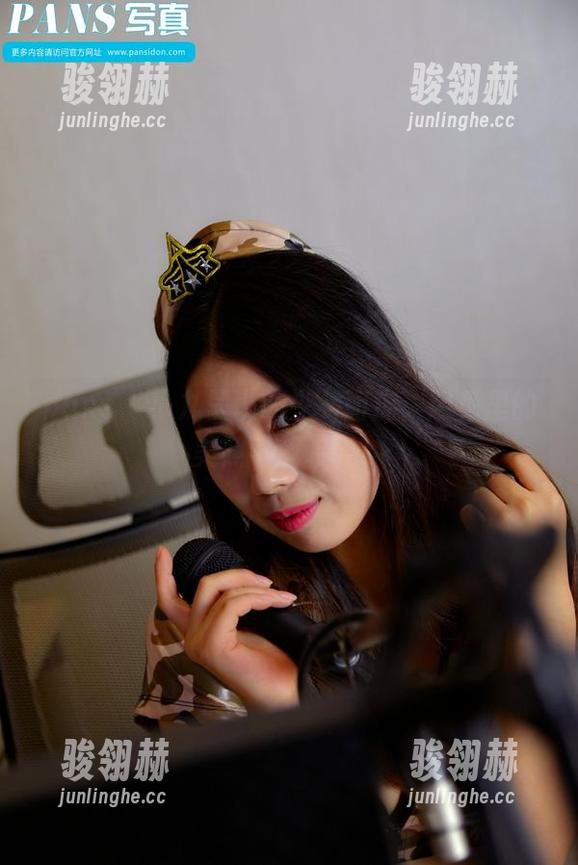 pans - 小九呈现的少女面庞，网盘里的美照下载接受！