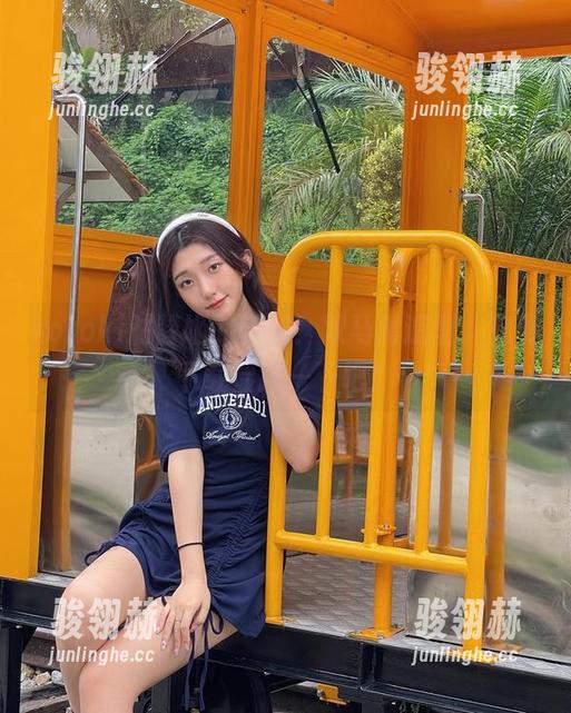 roroki骷髅姬 roroki骷髅姬的新招!双马尾造型,免费下载显摆一下吧!