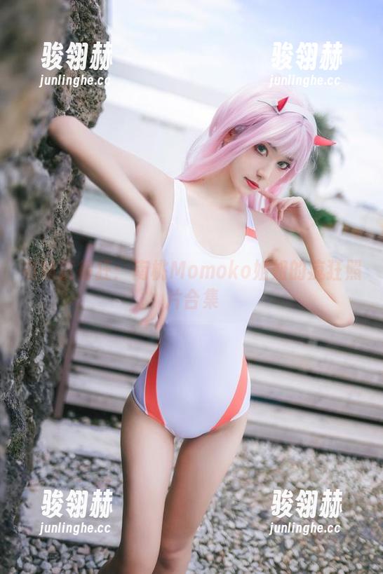 有妹就得狂：南桃Momoko姐姐的疯狂照片合集