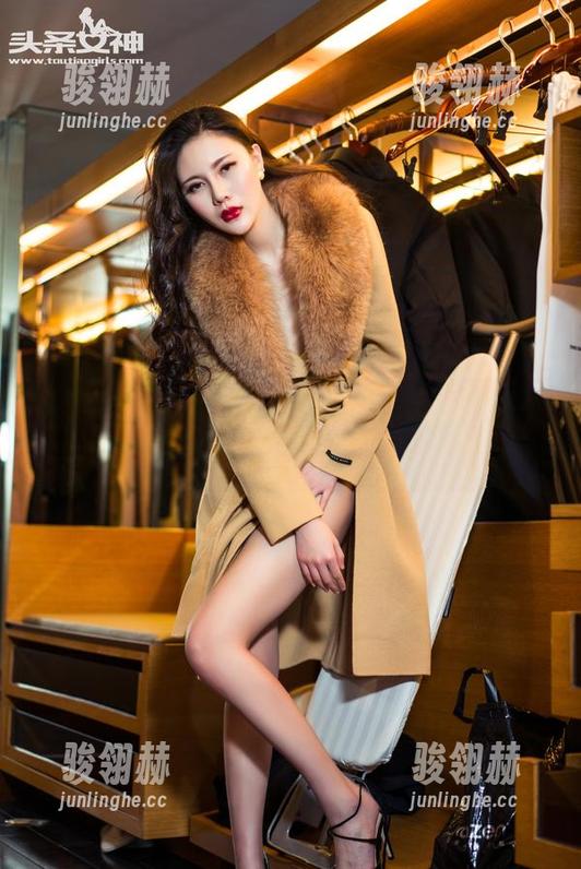 头条女神-文雪 头条女神 - 这套女友的图片,文雪果然不愧是专家级的,以后出门得小心了。