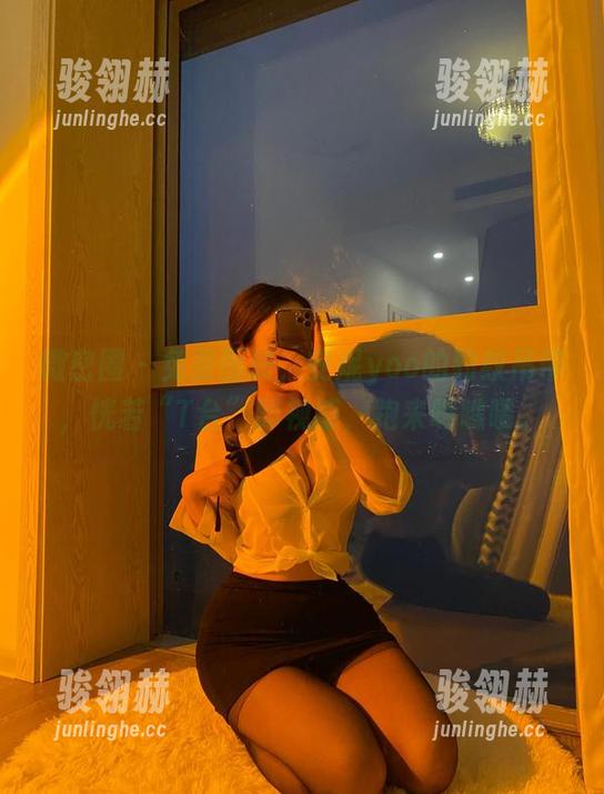 微密圈 - 免费图册，安妮yoo的豹纹吊带，恍若“T台”即视感，跑来瞧瞧喽。