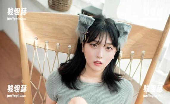 宋哈娜(송하나)丝袜新作，更新速度真让人目不暇接！