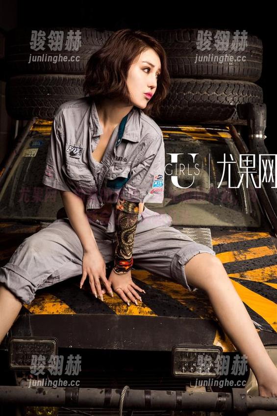 尤果网 - 抽象的黑色，林妃媛的作品，可能会让你多想几年