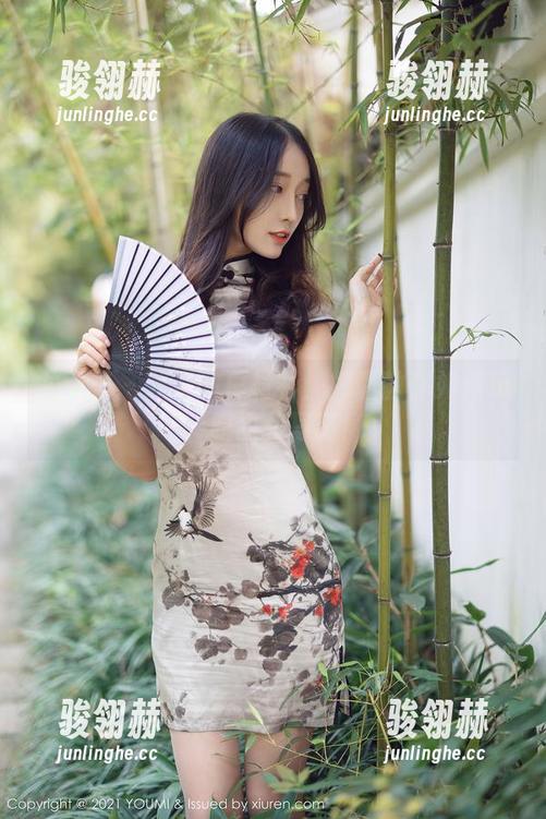 尤蜜荟-娜露 尤蜜荟 - 耿直的白衬衫:娜露教你如何玩转原图和写真!