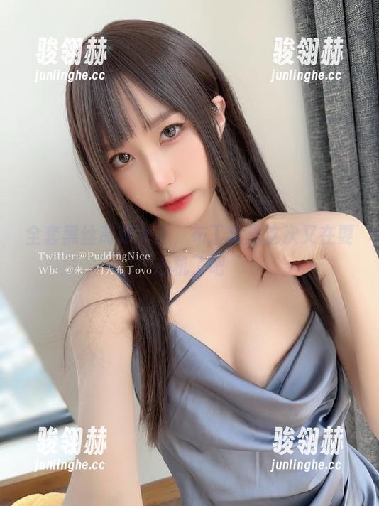 全套黑丝高跟女王，布丁大法这次又在耍心机了吧