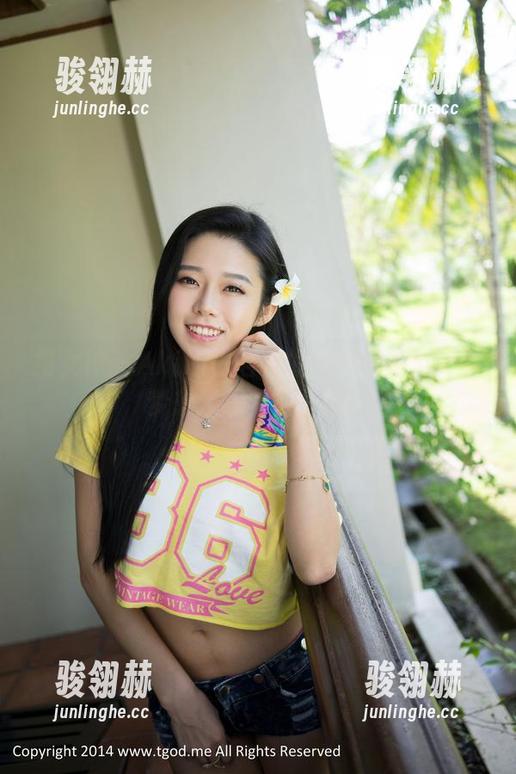 推女神 - Akiki朱若慕的婚纱图集：嫁给梦想还是梦到人嫁？