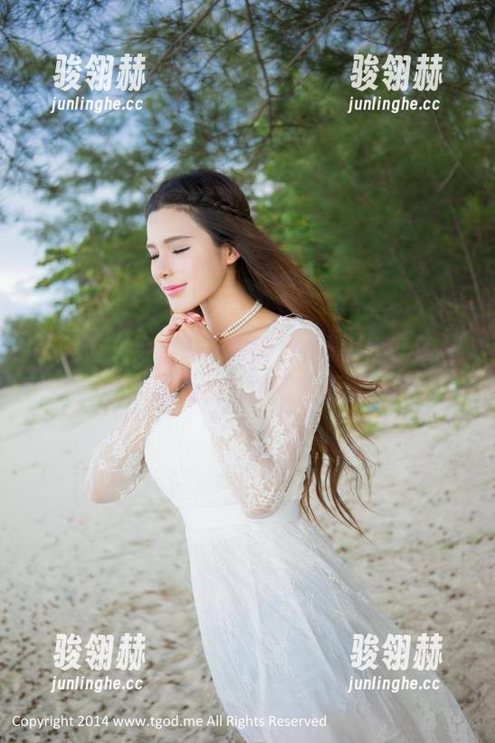 推女神 - 穿上高跟鞋的绮里嘉Ula，啥情况！那美图里的气场完全不容小觑。