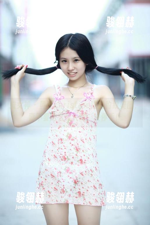推女神 - 黄可christine这组豹纹美图，要不要这么撩人啊，快停手！