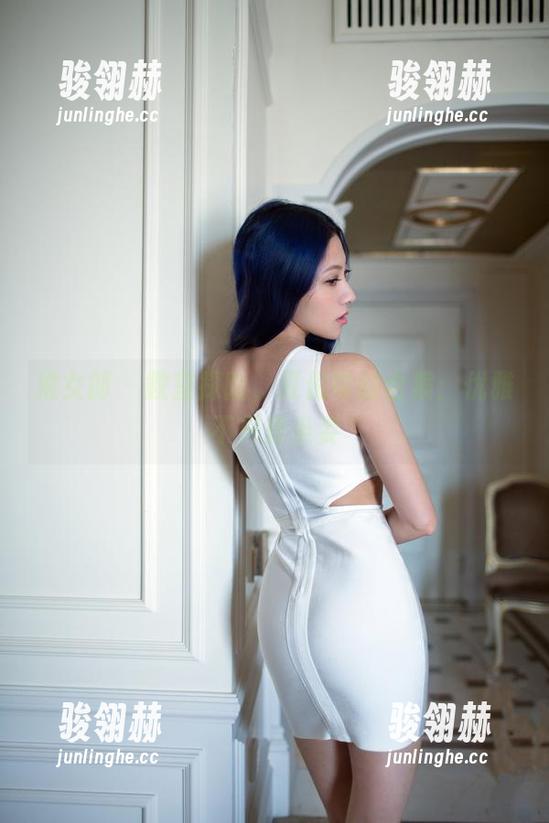 推女郎 - 教室探险，夏倪可的合集：优雅不只是坐姿