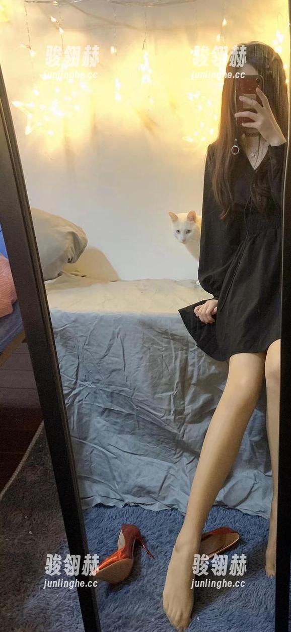 微密圈 - 提袜少女的圣诞，完全不需要圣光的写真画风！