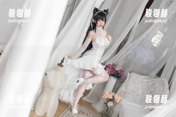 烈火烫金的樱落Selena又发最新圣诞大作！原图里还有那个藏得贼紧的姜饼人！