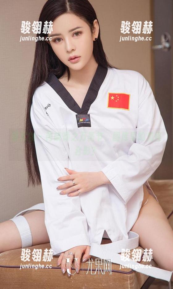 爱尤物 - 芮晓颖之万圣节，图库里的鬼怪合影？