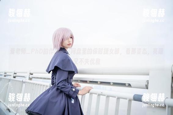 爱老师_PhD 爱老师_PhD的作品——网盘里的保时捷女郎,看那姿态,亮眼又不失优雅