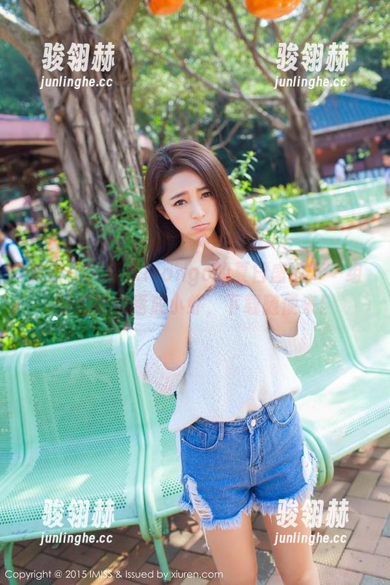 爱蜜社 - 乐乐Mango的夏日盛典：一组图片把你晒成小虾，下载随便来！