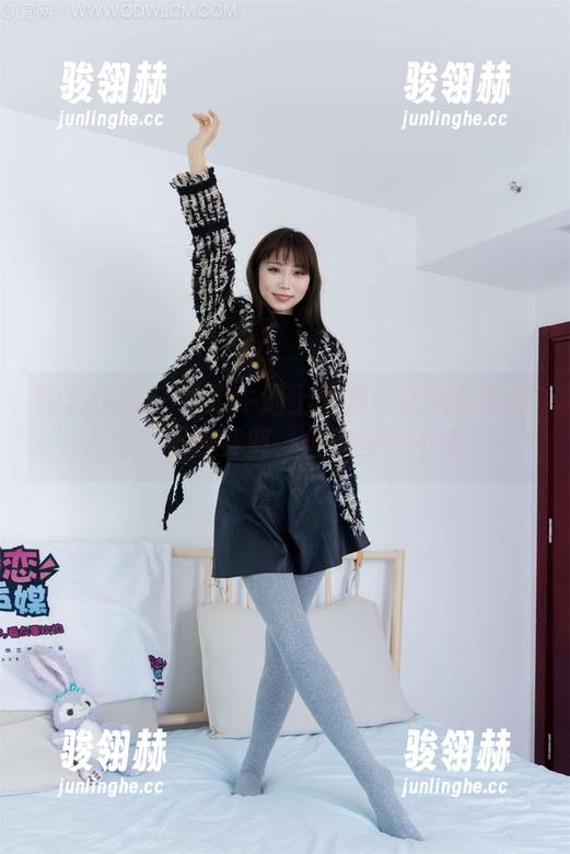 物恋传媒-婷婷 物恋传媒 - 当奶牛遇上婷婷:这组合真让人百思不得其解,但美图真不错。
