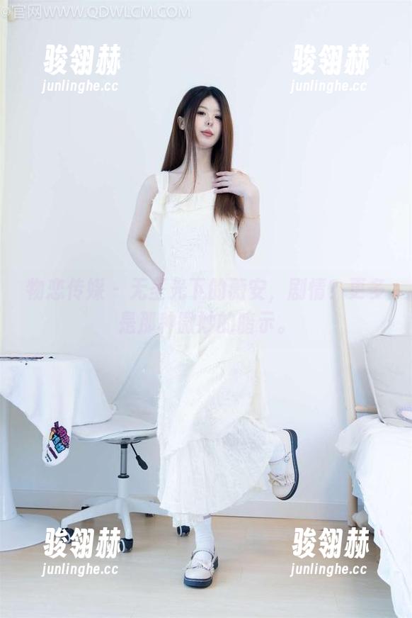物恋传媒 - 无圣光下的薇安，剧情？更多是那种微妙的暗示。