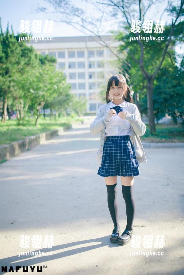 神乐坂真冬的家：一个被懒惰包围的居家写实图库～