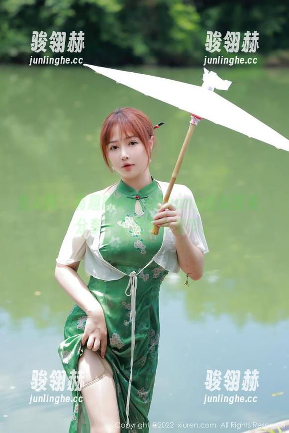 秀人网-HeyuZhang 秀人网 - 有趣的HeyuZhang丝袜图集,分享一下这些小细节。