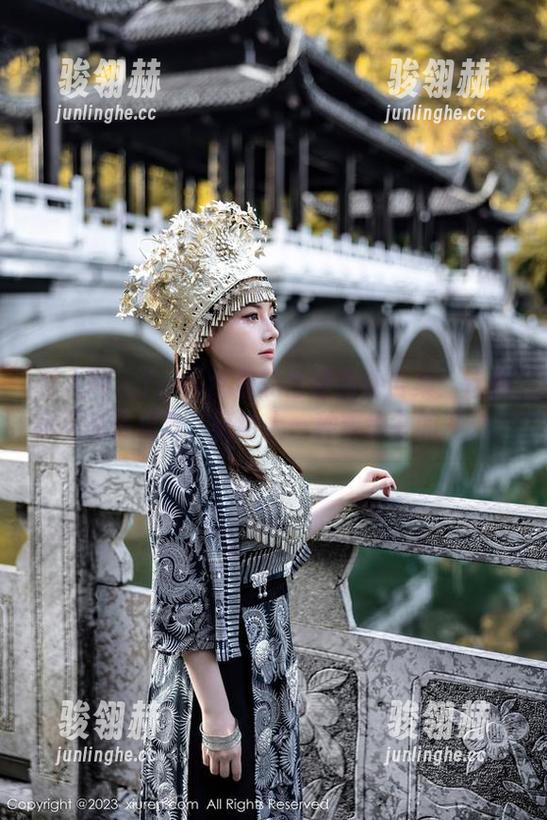 秀人网-Yomi悠蜜 秀人网 - Yomi悠蜜的白裙高清合集:这画面不光是极致,还给人一种要约会的冲动。