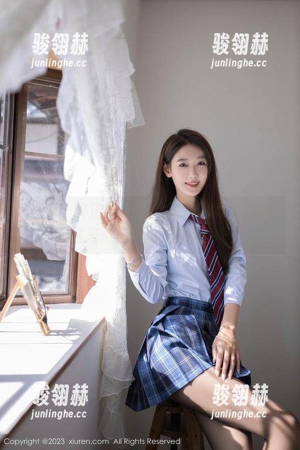秀人网-许诺Sabrina 秀人网 - 许诺Sabrina的《甜心》作品,不过是她日常的真实记录吧?