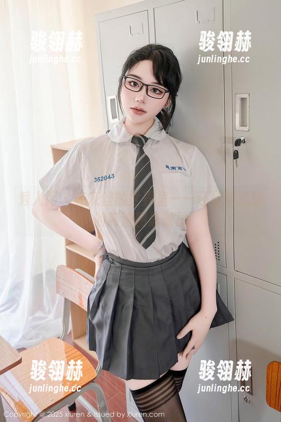 秀人网-还是陈梵妮 秀人网 - 在灰丝的世界里——还是陈梵妮的高清图册随思