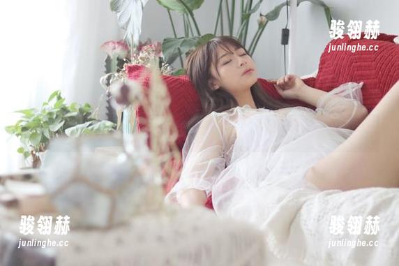 微密圈 - 羊小雪juvia天使版——这张图片就像梦里见过的资源