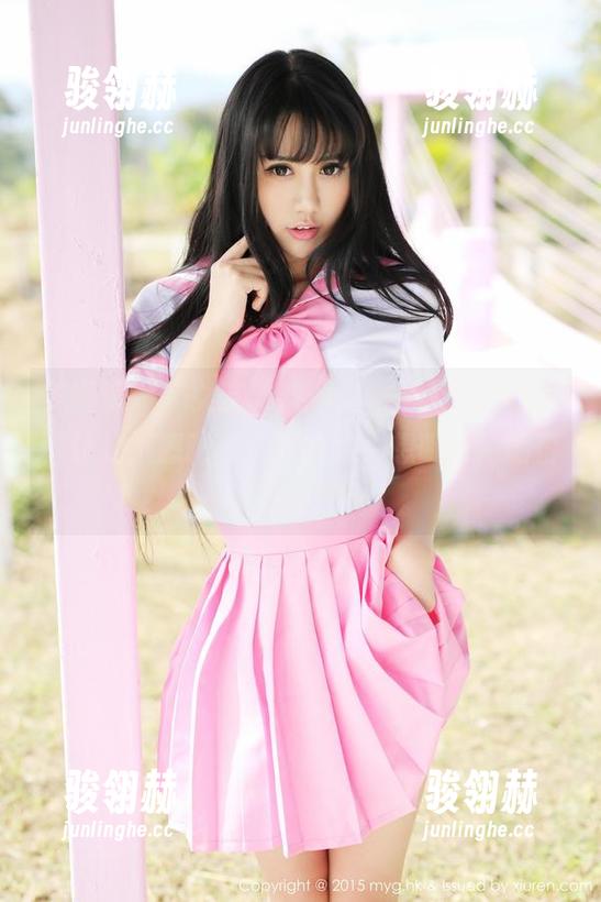 美媛馆 - “女友”系列里，唐琪儿il的写真让我挺想聊聊天，哈哈，想听听她的日常！