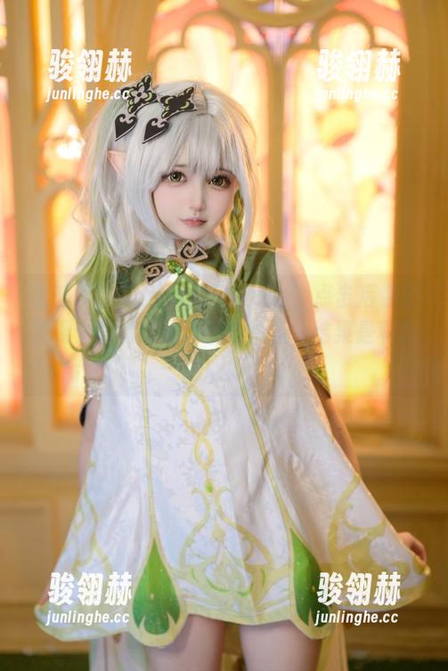 这波莱可Raika的和服cos，点击后你会发现：你原以为自己很冷静，结果是和我一起心痒了。