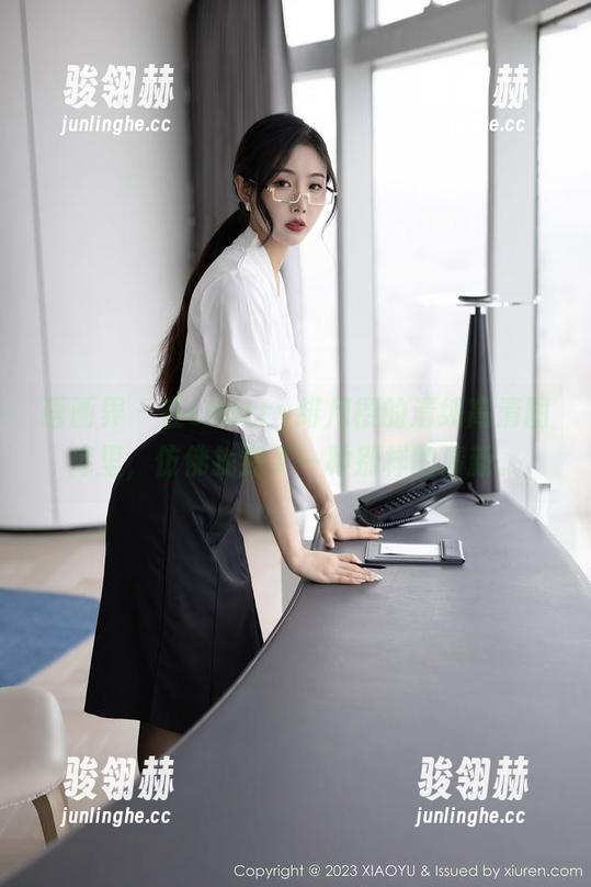 语画界-cherry绯月樱 语画界 - 在cherry绯月樱的清纯高清图库里,仿佛找到了一种别样的清新。