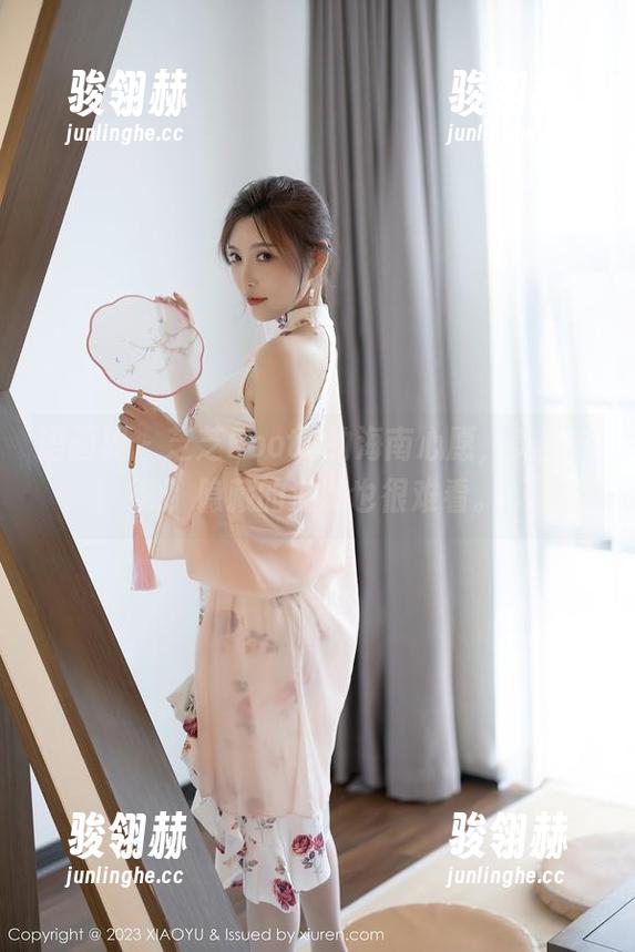 语画界 - 芝芝Booty的海南心愿，美图在线，隐藏的波澜也很难看。
