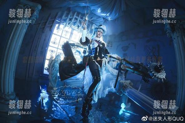 套图或许只是一种定义，迷失人形QUQ的黑丝有更多可能