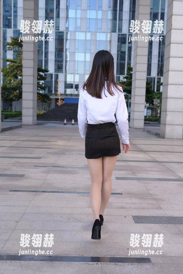 魔镜街拍 - 艾小青全套旗袍图包，适合所有需要多看几眼的场合。