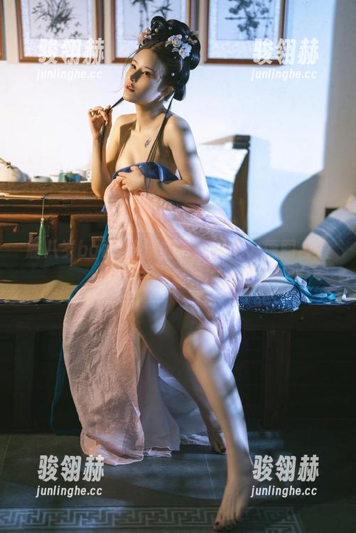 鹿八岁baby逼仄的黑暗护士，原图合集！快来一起补课吧！