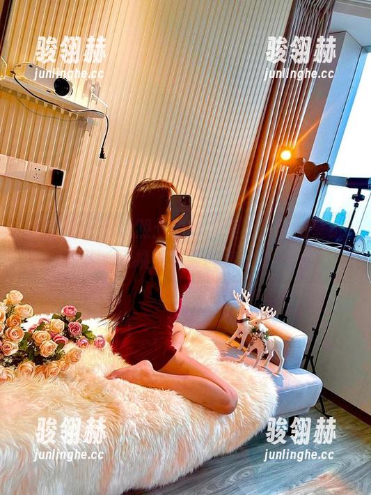 微密圈 - 黎允熙：原图太美了，我的壁纸更换频率要变高了